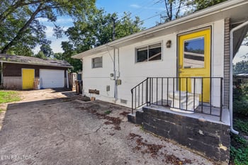 418 Taliwa Dr, Knoxville, TN 37920