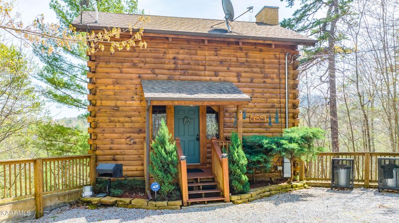 4186 Evans Chapel Rd, Sevierville, TN 37876