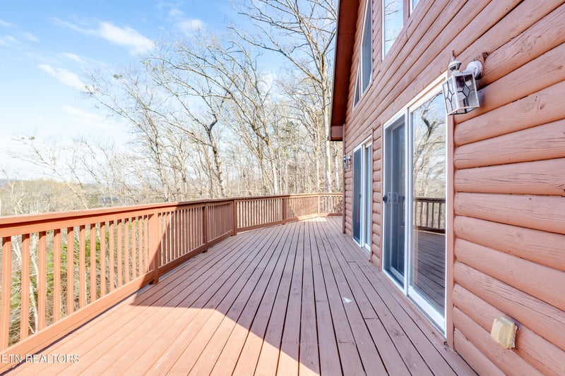 419 Larayne Hollow Rd, Sharps Chapel, TN 37866
