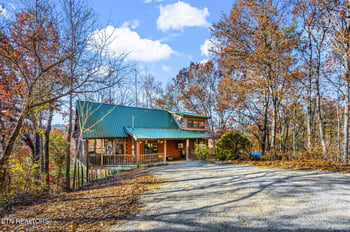 419 Sassafras Tr, Pigeon Forge, TN 37876