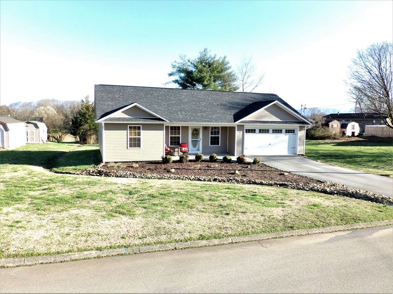 419 Second St, Seymour, TN 37865