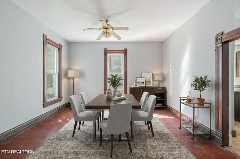419 W Rockwood St, Rockwood, TN 37854