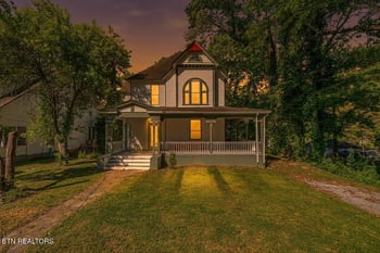 419 W Rockwood St, Rockwood, TN 37854