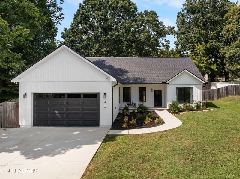 419 Watauga Dr, Knoxville, TN 37918