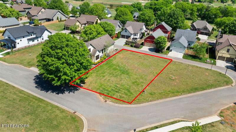 419 Wildcat Run Dr, Loudon, TN 37774