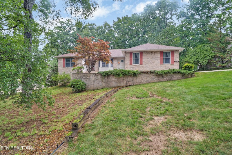 42 Havenridge Pl, Crossville, TN 38558