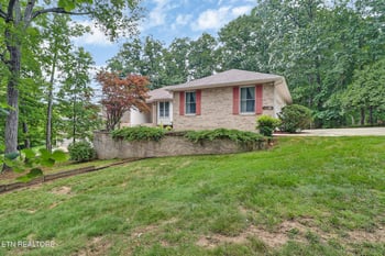 42 Havenridge Pl, Crossville, TN 38558