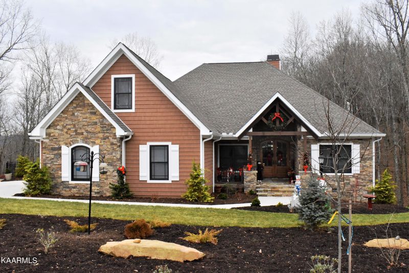 42 Kingsley Ct, Fairfield Glade, TN 38558