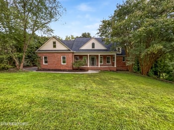 42 Palisades Pkwy, Oak Ridge, TN 37830