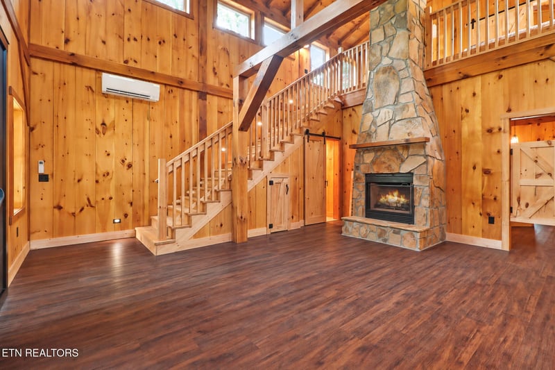 42 Staley Way, Crossville, TN 38555