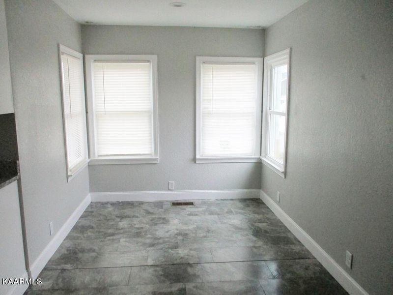 420 Alabama Ave, Etowah, TN 37331
