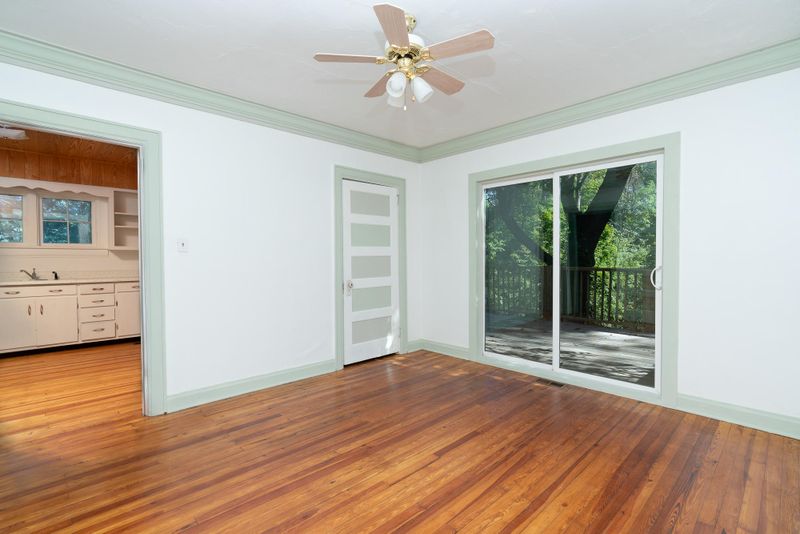 420 E Red Bud Rd, Knoxville, TN 37920