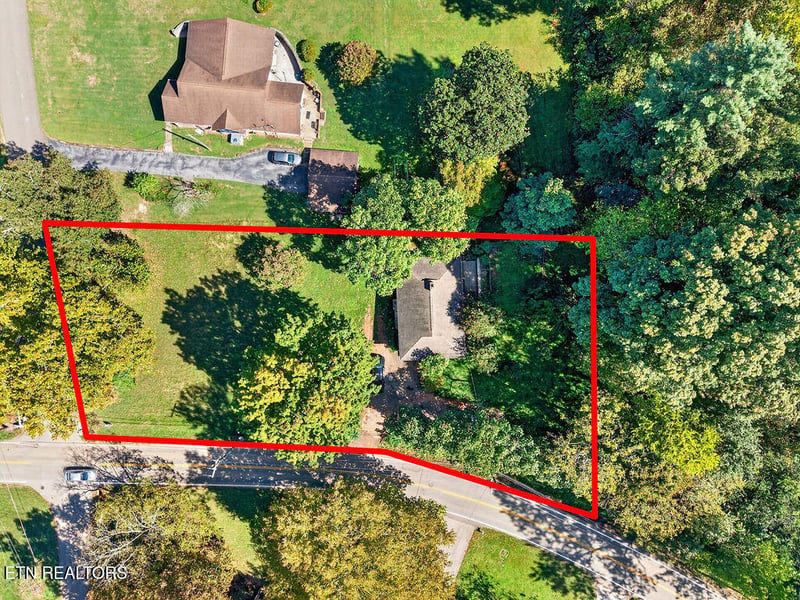 420 Hialeah Dr, Knoxville, TN 37920