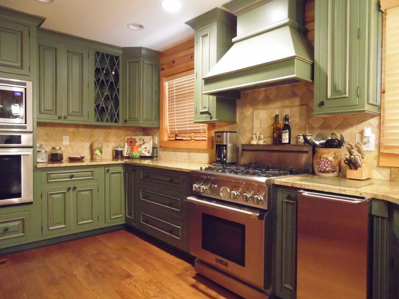 420 Perry Smith Ln, Caryville, TN 37714
