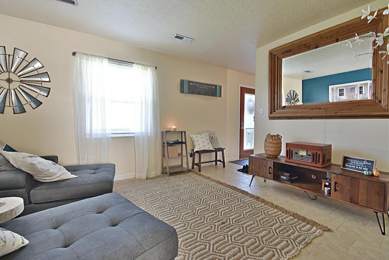 420 Shenandoah Dr, Rockwood, TN 37854