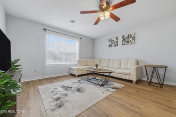 4201 Iona Way, Knoxville, TN 37912