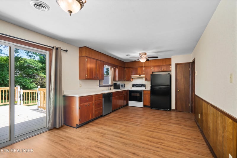 4201 Pleasantwood Dr, Knoxville, TN 37921