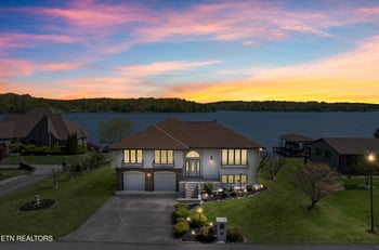 4202 Brooksview Rd, Lenoir City, TN 37772