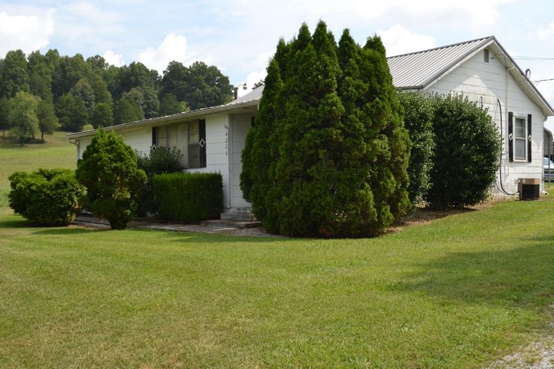 4204 E Governor John Sevier Hwy, Knoxville, TN 37914