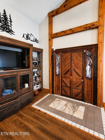 4205 Birds Creek Rd, Sevierville, TN 37876