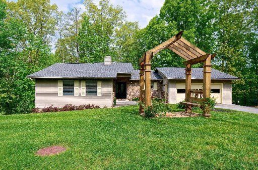 4205 Eiffel Ln, Knoxville, TN 37938