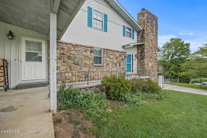 4205 Willowbrook Ln, Rockford, TN 37853