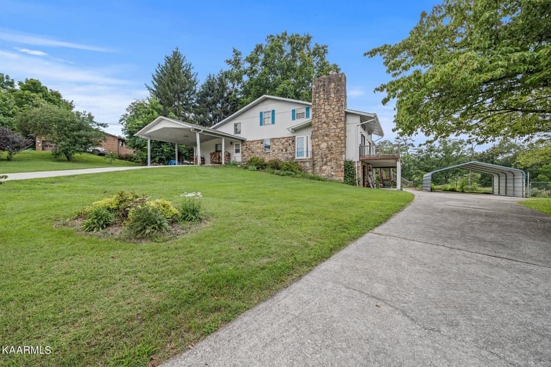 4205 Willowbrook Ln, Rockford, TN 37853