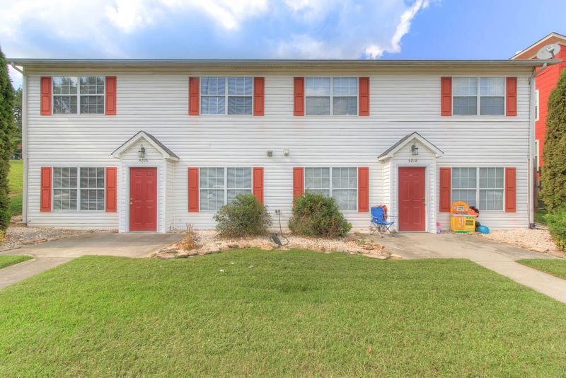 4206 Plummer Dr, Knoxville, TN 37918
