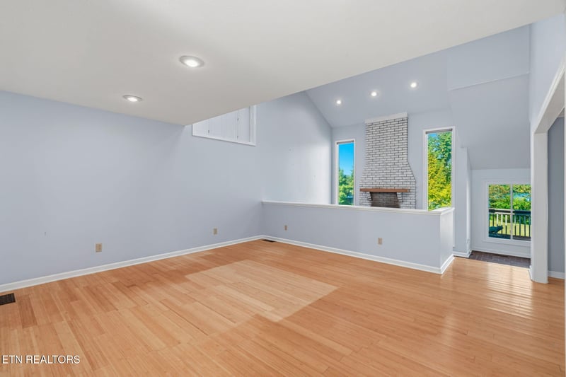 4209 Guinn Rd, Knoxville, TN 37931