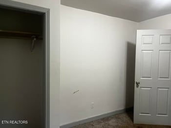 4209 Van Dyke Dr, Knoxville, TN 37919