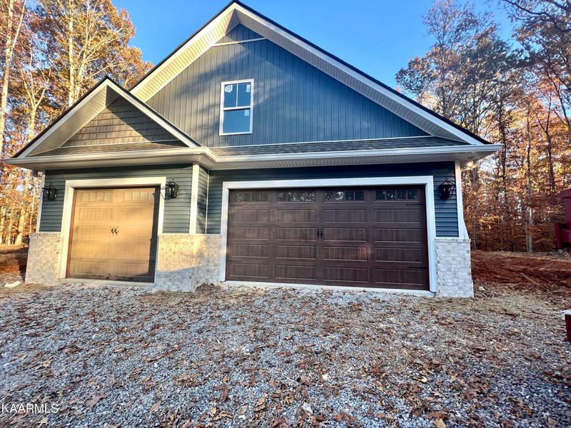 421 Goweli Tr, Vonore, TN 37885