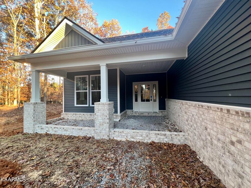 421 Goweli Tr, Vonore, TN 37885