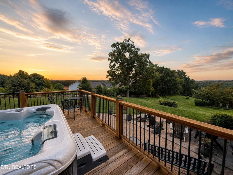 421 Saddle Rg, Knoxville, TN 37934