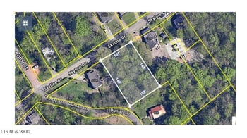 4210 Skyline Dr, Knoxville, TN 37914