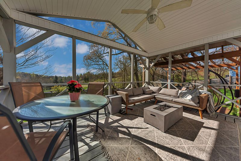 4212 Eiffel Ln, Knoxville, TN 37938