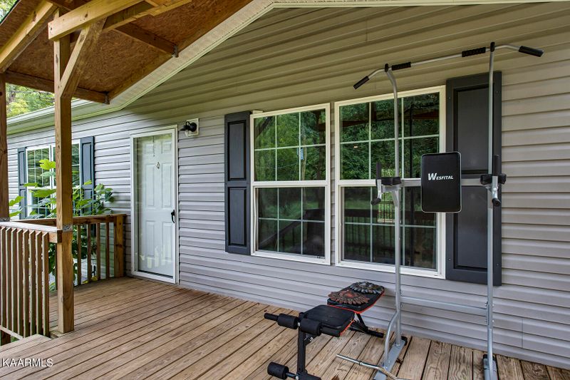 4213 Dockery Branch Rd, Sevierville, TN 37876