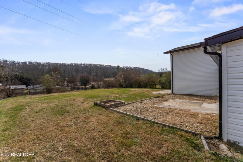 4216 Foley Dr, Knoxville, TN 37918