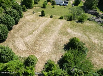 4218 Sweetwater Vonore Rd, Sweetwater, TN 37874