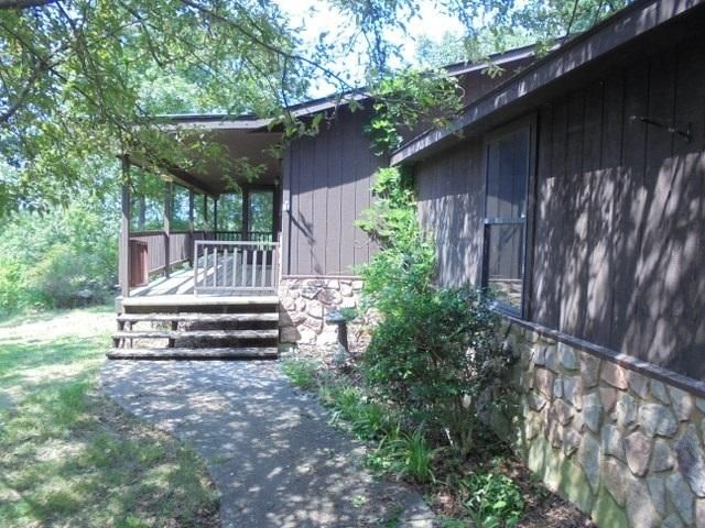 422 Bob Hollow Rd, Sevierville, TN 37876