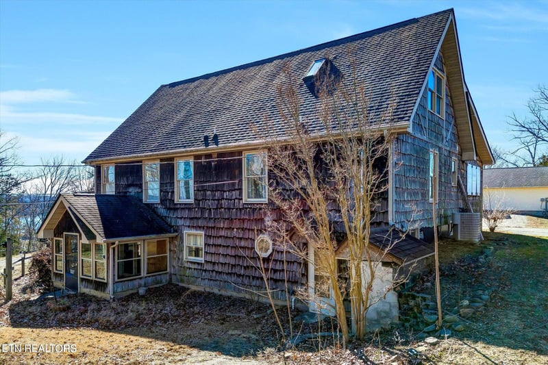 422 Crosby Dr, Bean Station, TN 37708