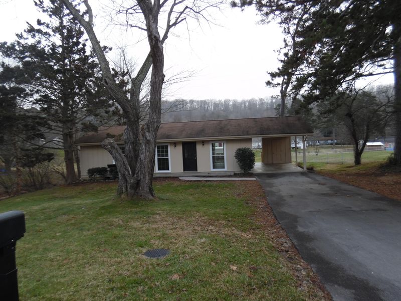 4228 Foley Dr, Knoxville, TN 37918