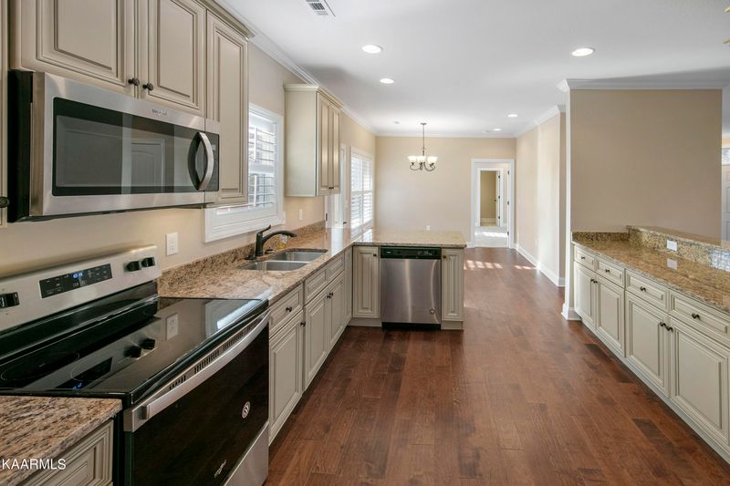 4228 Platinum Dr, Knoxville, TN 37938