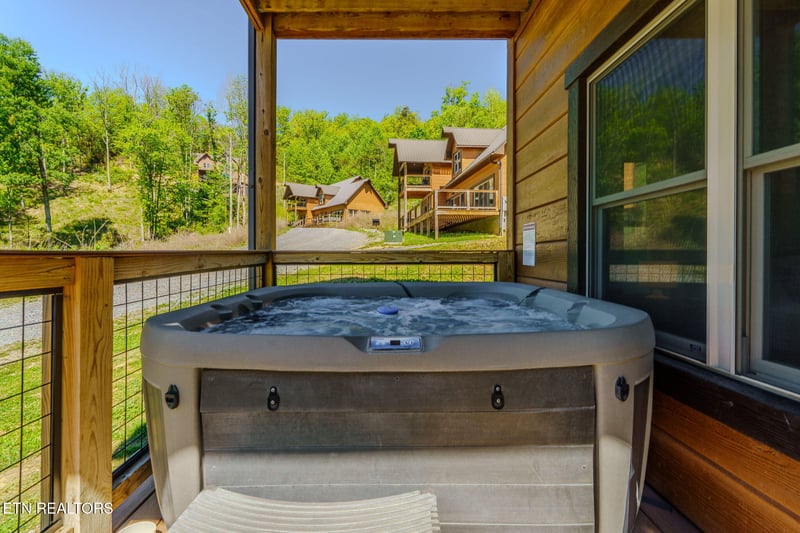 4228 Wears Valley Rd #51, Sevierville, TN 37862