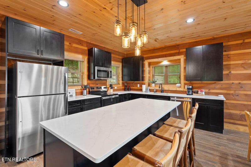 4228 Wears Valley Rd #61, Sevierville, TN 37862