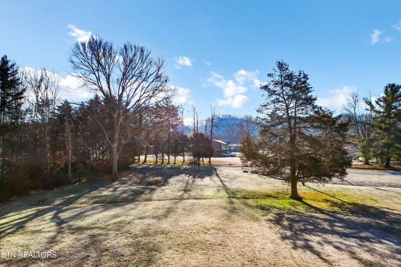 4229 Cadillac Dr, Powell, TN 37849