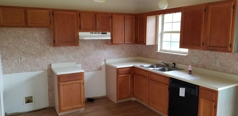 4229 Deer Run Dr, Knoxville, TN 37912