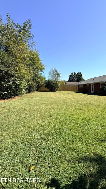 4229 Drifting Dr, Knoxville, TN 37912