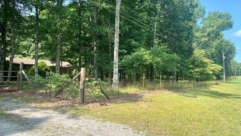 423 High Rock Loop, Monterey, TN 38574