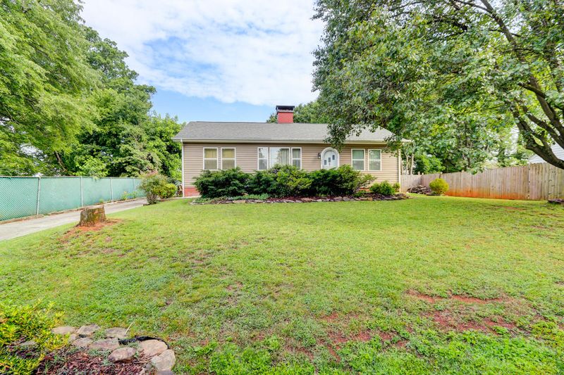 423 Mcnabb Ave, Knoxville, TN 37920