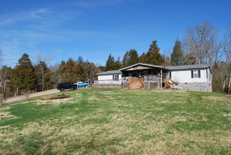 4230 Long Dr, Kodak, TN 37764